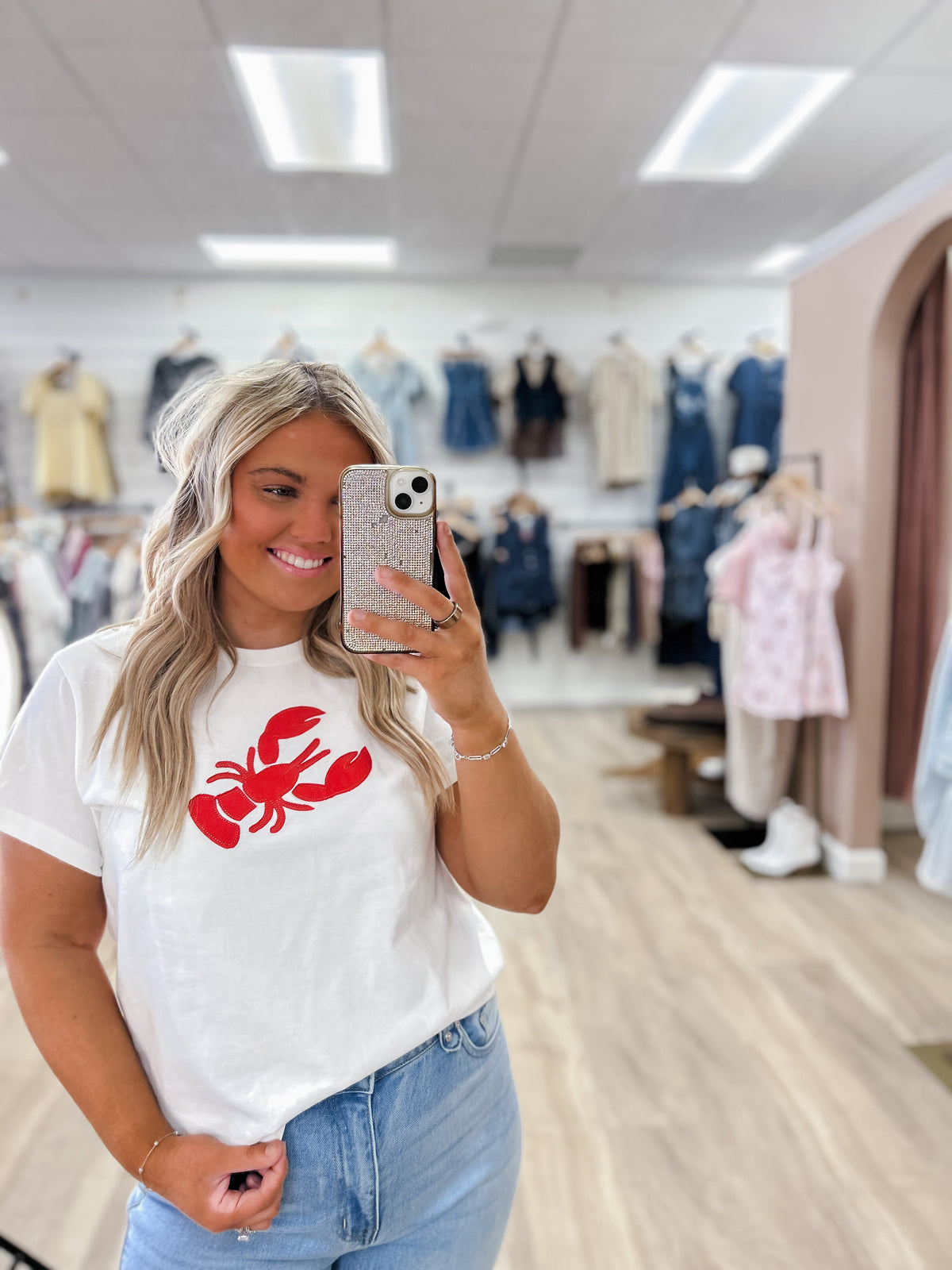 Seaside Claw tee