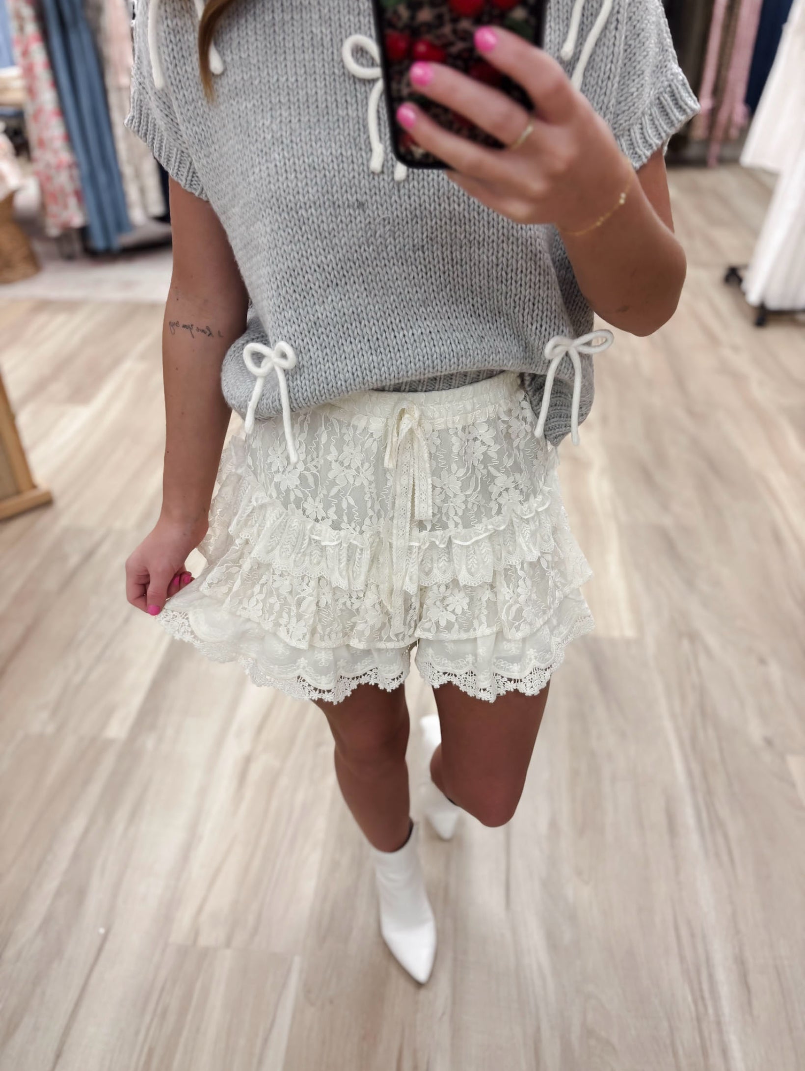 Lace Cream Shorts