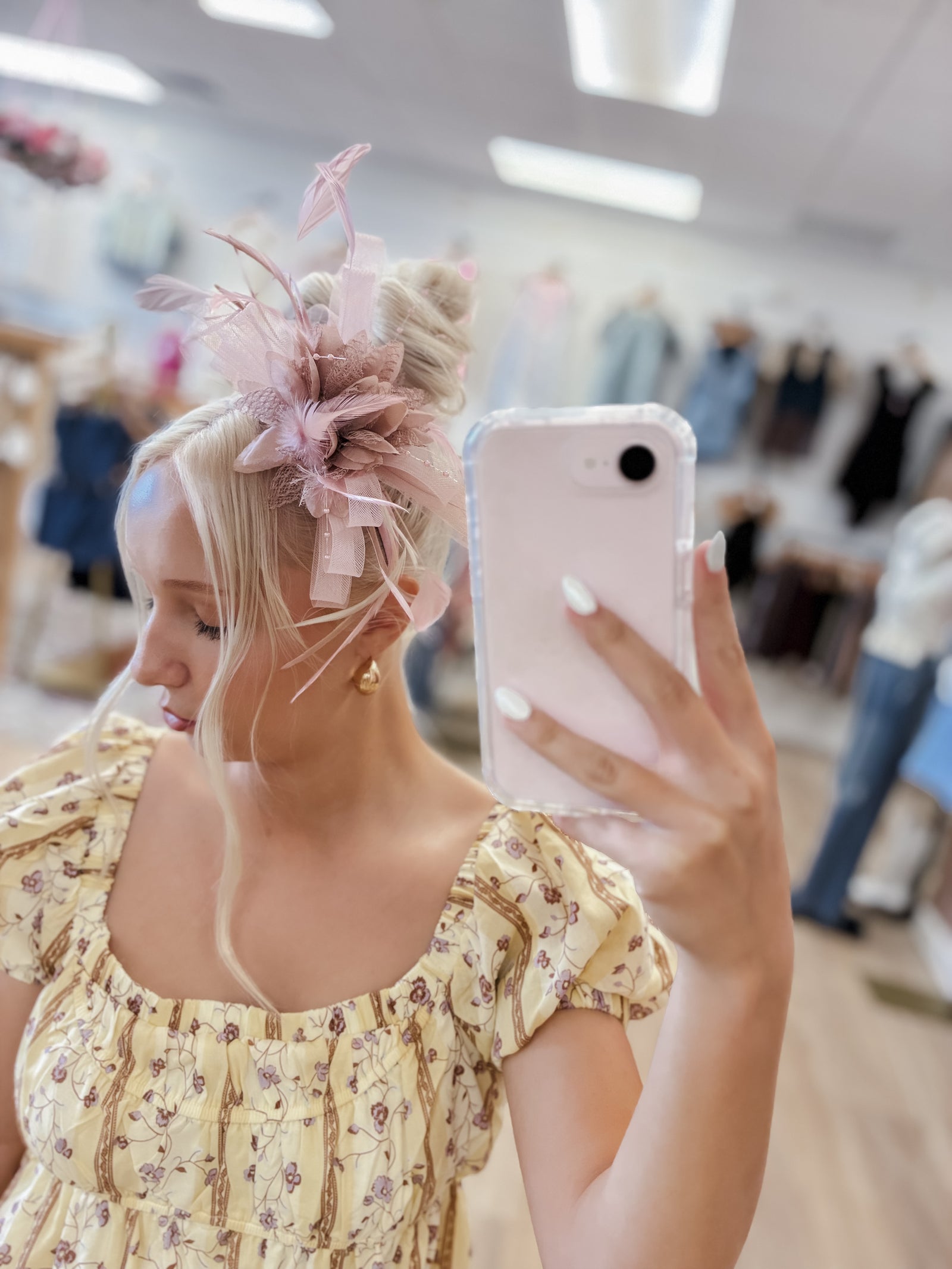 Derby Lily Fascinator Pink