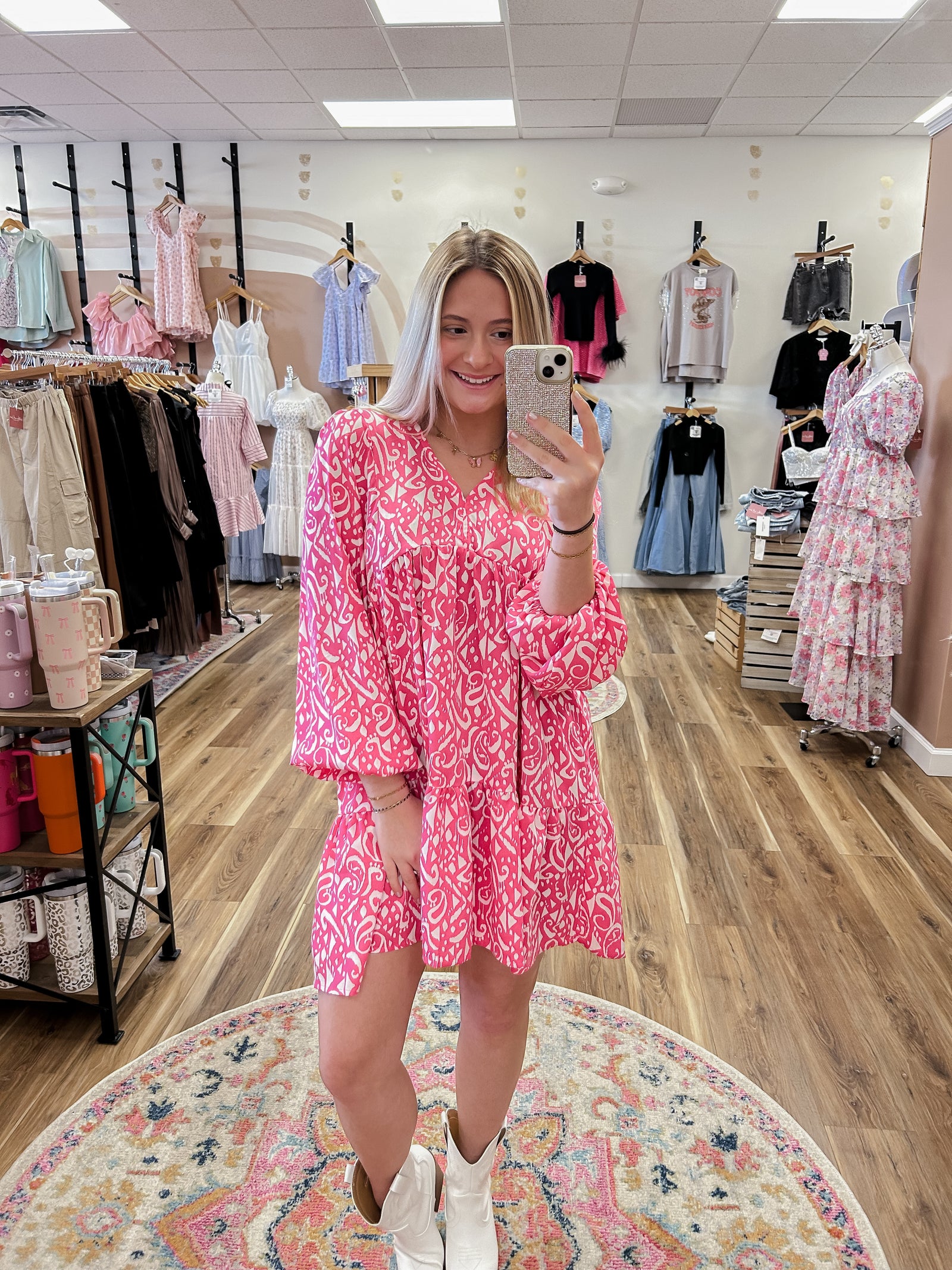 Pink best sale dress store