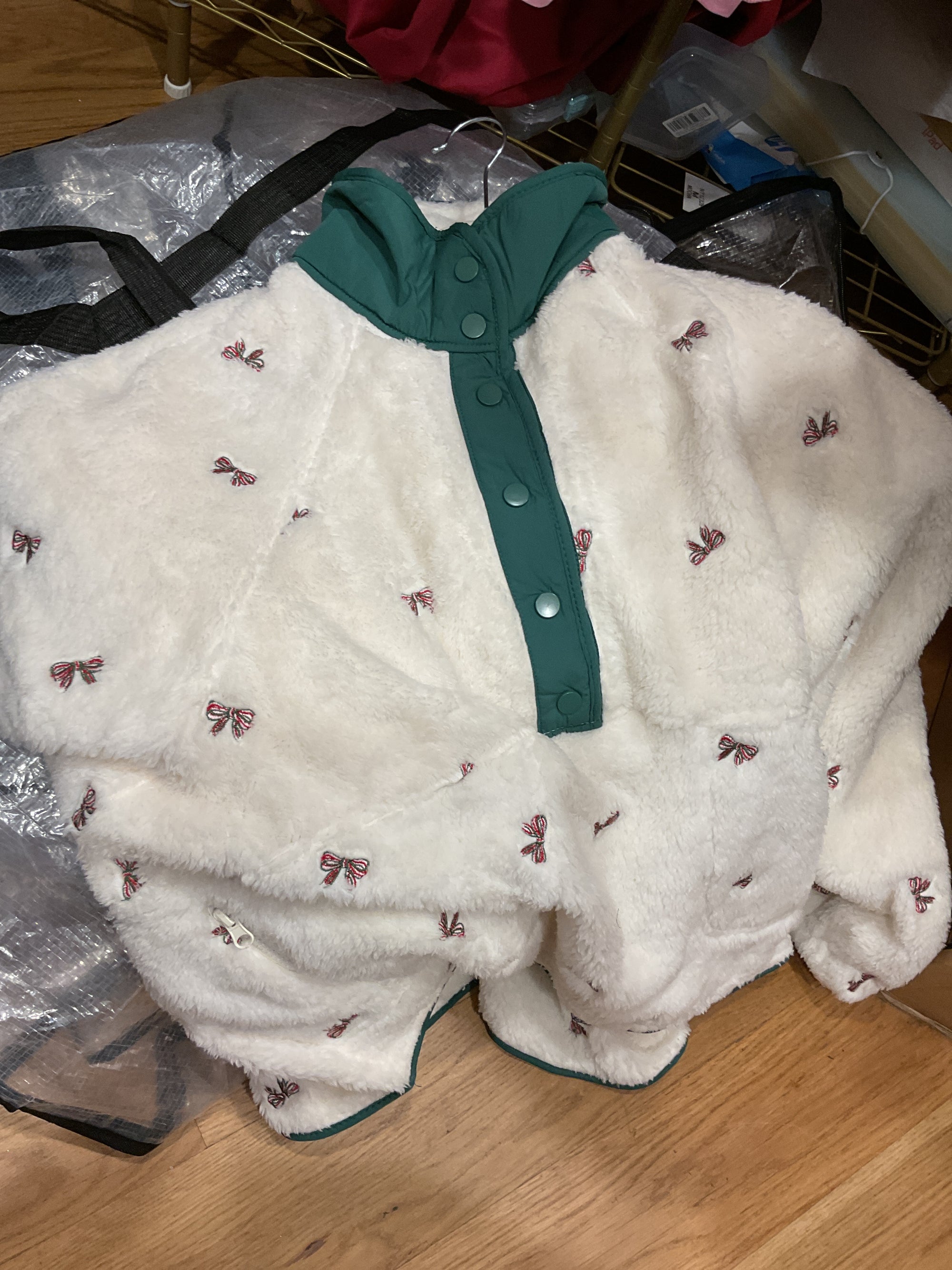 The Merry Bow Sherpa