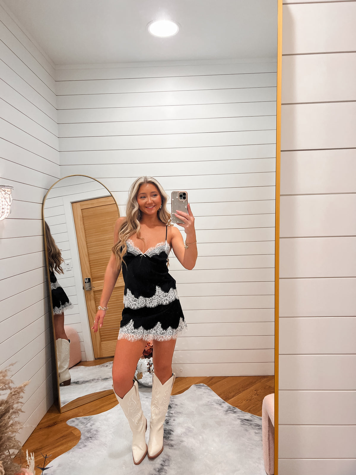 Black Contrast Lace Trim Mini Skirt