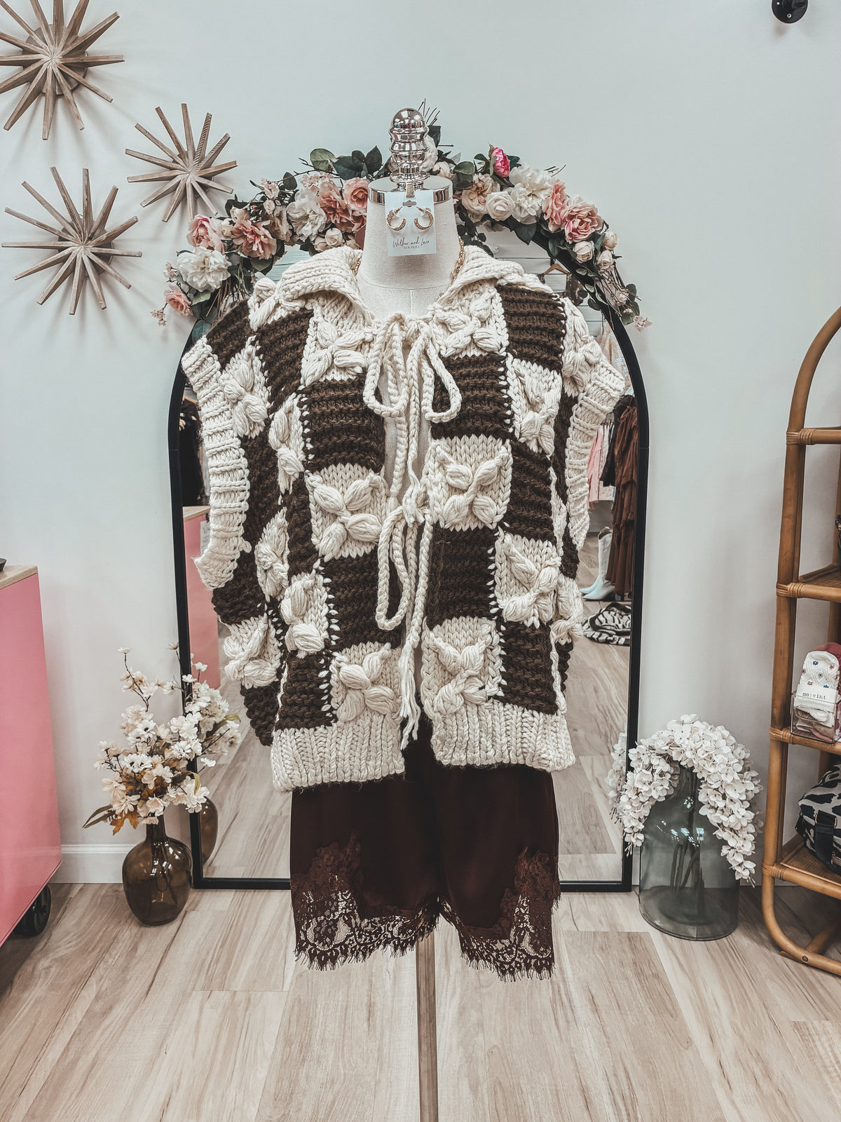 Checkmate Ivory Brown Knitted Sweater Vest