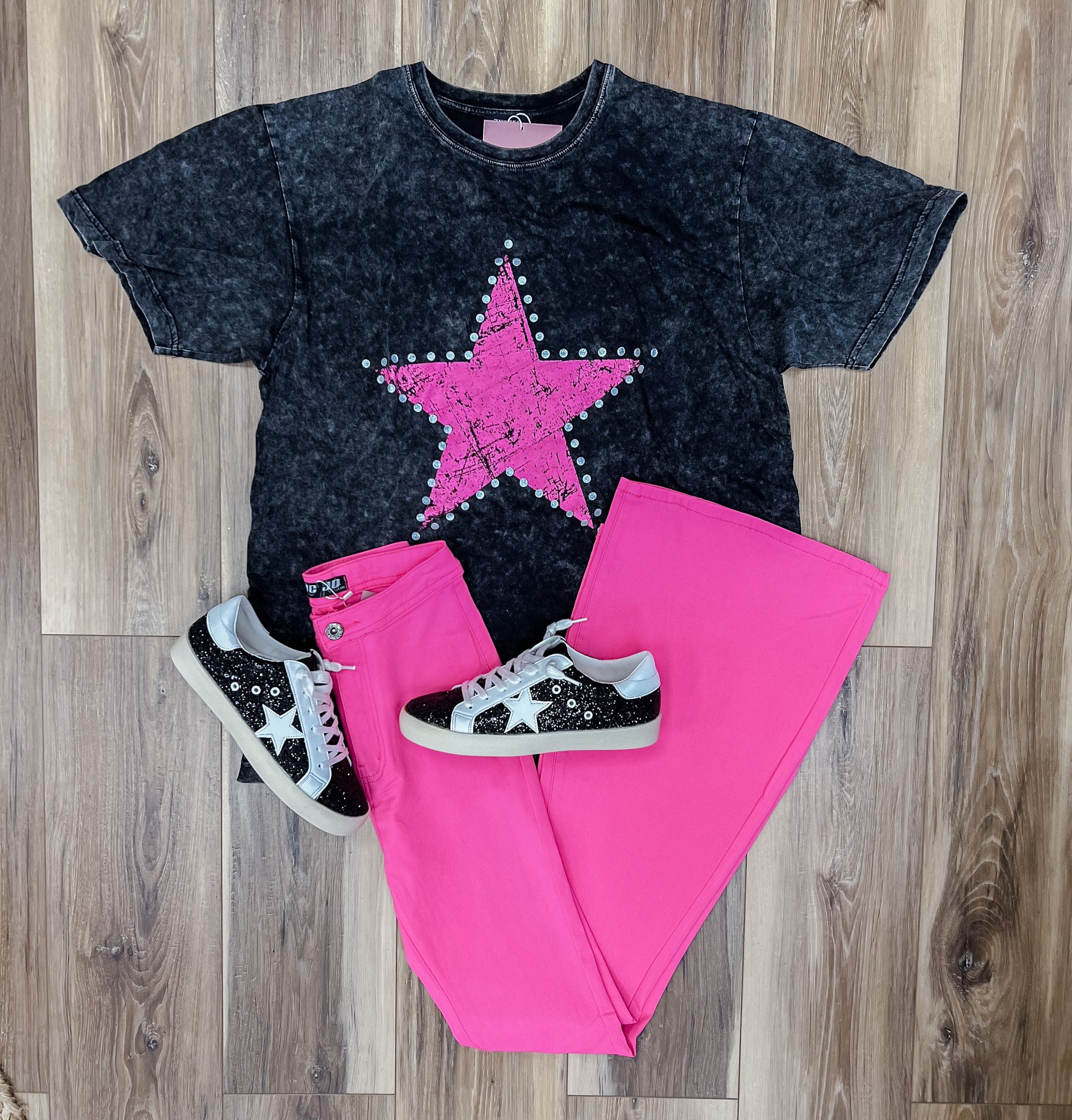 Star Black Mineral Washed Graphic Tee