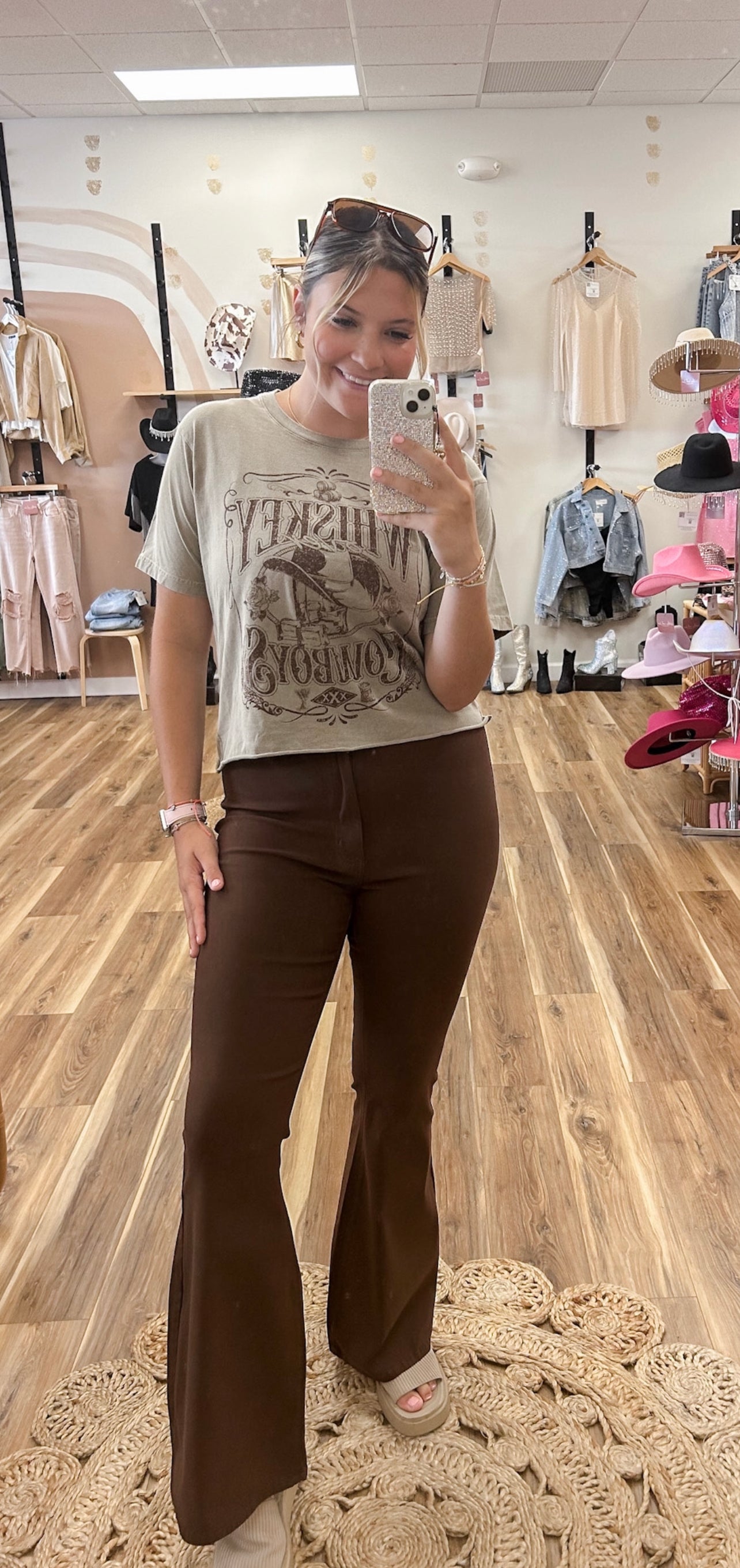 Boutique flare deals pants