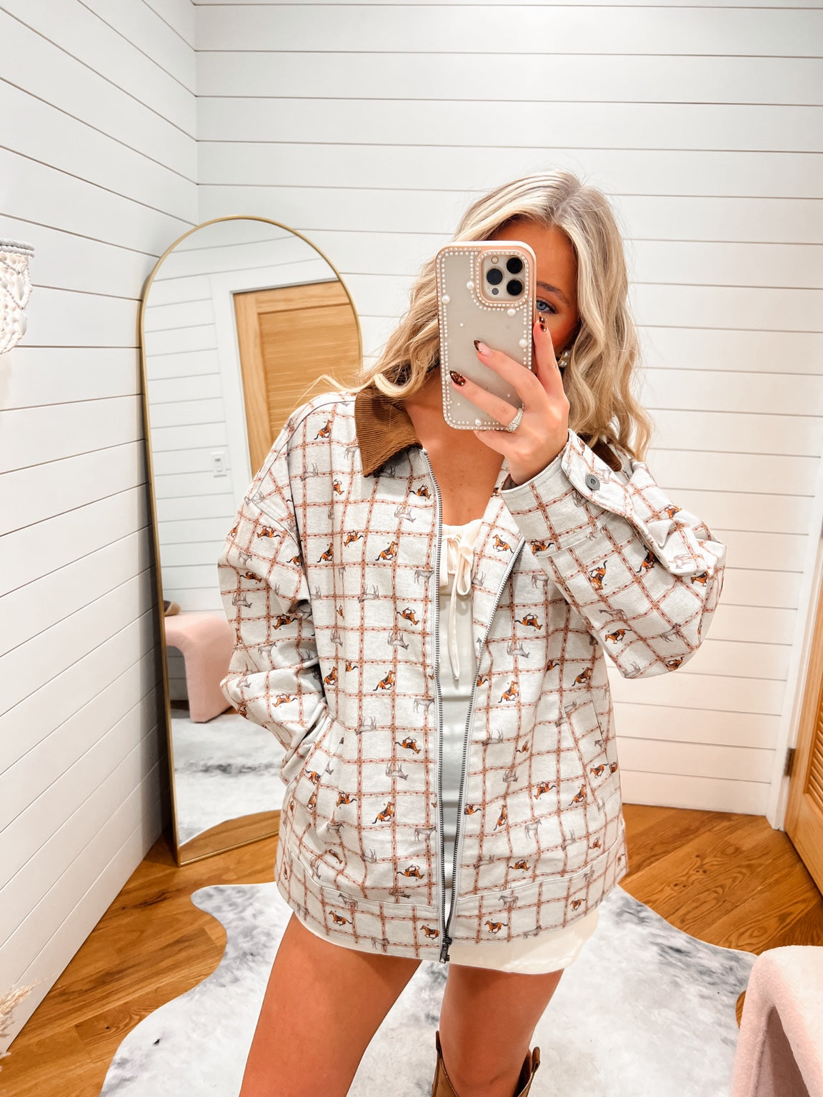 Ivory Western Horse Print Zip-Up Jacket on Willow and Lace model